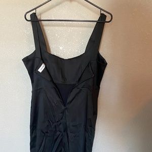 Calvin Klein Black Dress (Size 6)